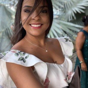 Meet your Posher, Maria olívia